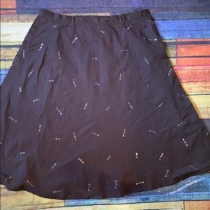 Ladies skirt